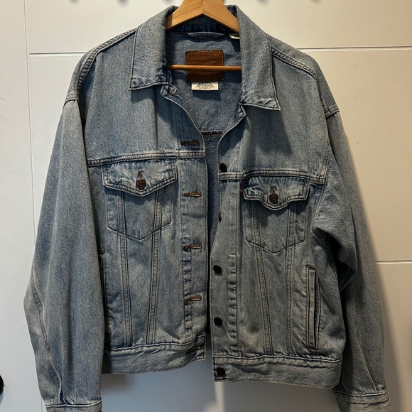 Levi Strauss Jean Jacket - Picture 1 of 4